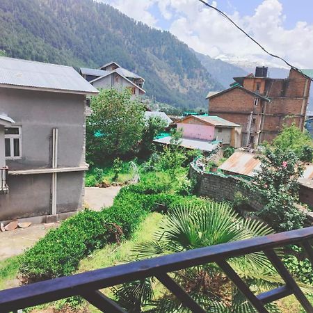Hotel Hadimba Regency ! Free 4 Wheeler Parking ! Mountain View Rooms ! Near Mall Road Manali Esterno foto